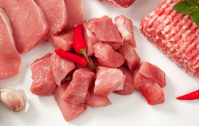 研究发现：每周仅摄入两份红肉的人群患2型糖尿病的风险可能高于少吃红肉的人群